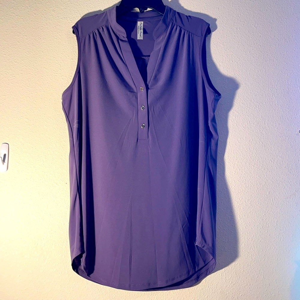 Women’s blouse